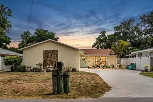 14803 Sunset Dr, Largo, FL 33774 - Photo 6