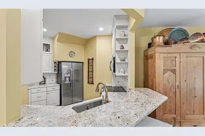 564 Grasslands Village Circle, Lakeland, FL 33803 - Photo 8