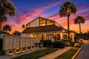 2117 Lakewood Club Dr S, Saint Petersburg, FL 33712 - Photo 4