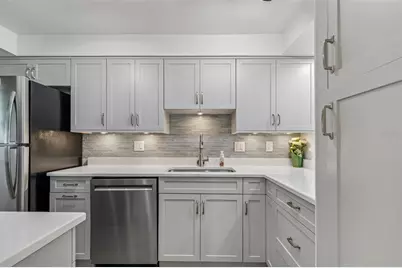 2117 Lakewood Club Drive S #7-N, Saint Petersburg, FL 33712 - Photo 24