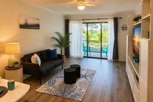 2117 Lakewood Club Dr S, Saint Petersburg, FL 33712 - Photo 12