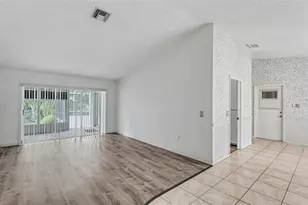 549 Peninsular Dr, Lakeland, FL 33813 - Photo 4