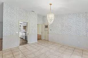549 Peninsular Dr, Lakeland, FL 33813 - Photo 6