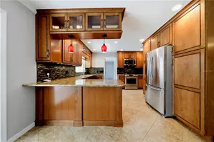 2103 Ramblewood Ln, Brandon, FL 33510 - Photo 12