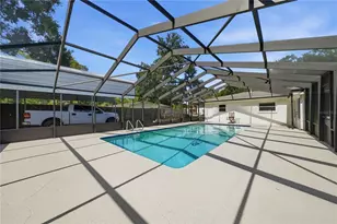 2103 Ramblewood Ln, Brandon, FL 33510 - Photo 40