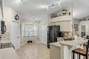 4169 Mayfair Way, Lakeland, FL 33812 - Photo 10