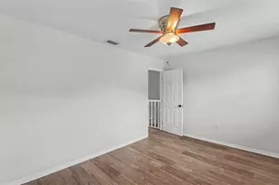 1905 Suzanne Ln, Lakeland, FL 33813 - Photo 32
