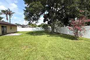 2016 Woodbridge Ln, Lakeland, FL 33813 - Photo 28