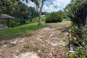 140 Citrus Rd NE, Lake Placid, FL 33852 - Photo 2