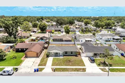 1726 Cordova Circle W, Lakeland, FL 33801 - Photo 34