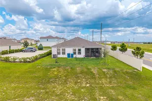 3704 Dusty Miller Pl, Haines City, FL 33844 - Photo 24