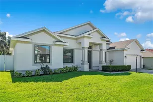 525 Gandhi Dr, Lakeland, FL 33813 - Photo 2