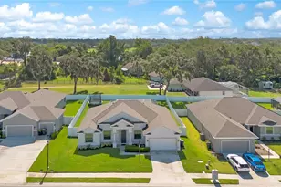 525 Gandhi Dr, Lakeland, FL 33813 - Photo 4