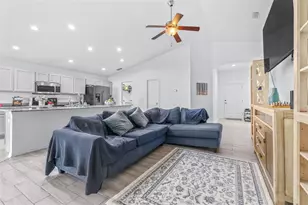 2037 Charleston Ln, Bartow, FL 33830 - Photo 8