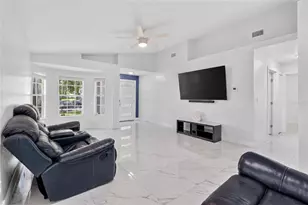 217 E Edward St, Lakeland, FL 33805 - Photo 14
