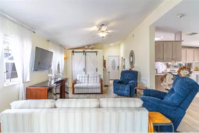 511 Par Pines Boulevard, Davenport, FL 33837 - Photo 2