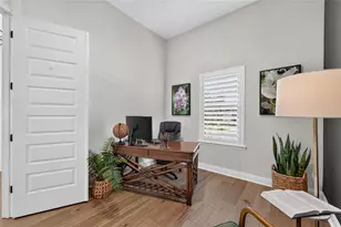 5391 Clubhouse Hills Ln, Lakeland, FL 33812 - Photo 10