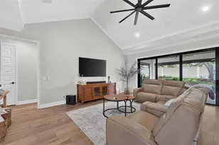5391 Clubhouse Hills Ln, Lakeland, FL 33812 - Photo 14