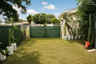 1405 28th St NW, Winter Haven, FL 33881 - Photo 12