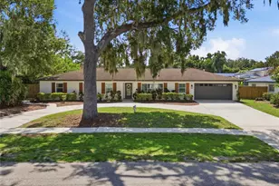 706 S Oakwood Ave, Brandon, FL 33511 - Photo 1