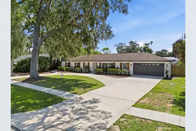 706 S Oakwood Avenue, Brandon, FL 33511 - Photo 2
