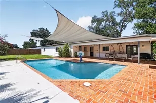 706 S Oakwood Ave, Brandon, FL 33511 - Photo 46