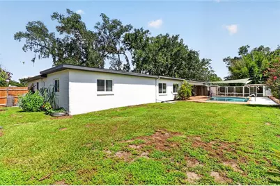 706 S Oakwood Avenue, Brandon, FL 33511 - Photo 48