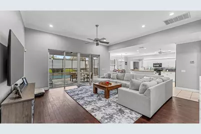7350 Osprey Landing Point, Lakeland, FL 33813 - Photo 12