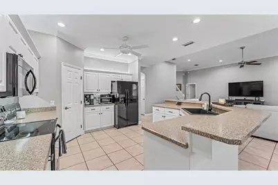 7350 Osprey Landing Point, Lakeland, FL 33813 - Photo 18