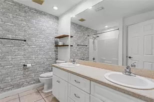 7350 Osprey Landing Point, Lakeland, FL 33813 - Photo 32