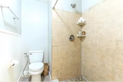 5126 Martinique Drive, Lakeland, FL 33813 - Photo 10