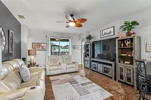 1053 Krenson Woods Rd, Lakeland, FL 33813 - Photo 6