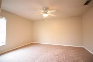3002 Chasewood Dr, Lakeland, FL 33810 - Photo 10