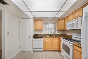 616 Cottage Ln, Lakeland, FL 33803 - Photo 6