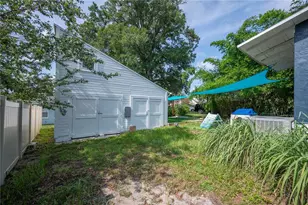 817 E Lime St, Lakeland, FL 33801 - Photo 2