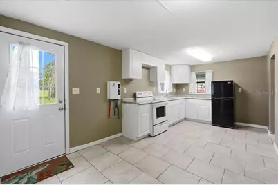 2418 Jungle Street, Lakeland, FL 33801 - Photo 6