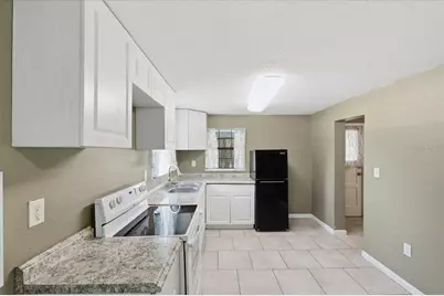 2418 Jungle Street, Lakeland, FL 33801 - Photo 10