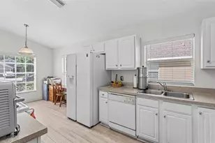 1754 Turtle Rock Dr, Lakeland, FL 33803 - Photo 14