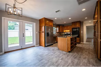 4504 Mount View Drive, Lakeland, FL 33813 - Photo 10