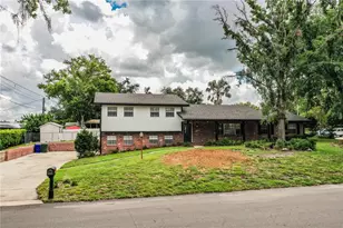 4504 Mt View Dr, Lakeland, FL 33813 - Photo 2