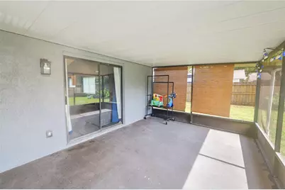2009 Helm Lane, Valrico, FL 33594 - Photo 32