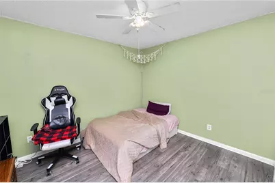 2009 Helm Lane, Valrico, FL 33594 - Photo 10