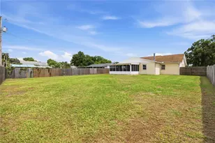 3615 Willow Wisp Dr S, Lakeland, FL 33810 - Photo 26