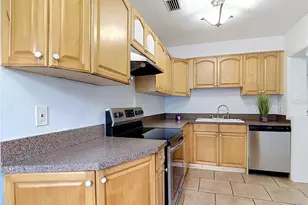 1025 S Central Ave, Lakeland, FL 33815 - Photo 10