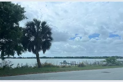 109 Palencia Road, Auburndale, FL 33823 - Photo 10