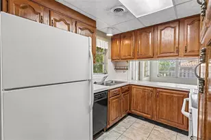 2303 Coventry Ave, Lakeland, FL 33803 - Photo 22