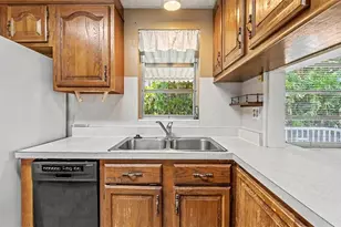 2303 Coventry Ave, Lakeland, FL 33803 - Photo 24