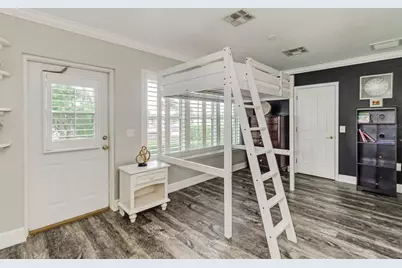 5864 Manchester Drive W, Lakeland, FL 33810 - Photo 10
