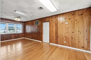 1475 S Lake Howard Dr, Winter Haven, FL 33880 - Photo 26