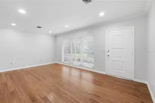1475 S Lake Howard Dr, Winter Haven, FL 33880 - Photo 8